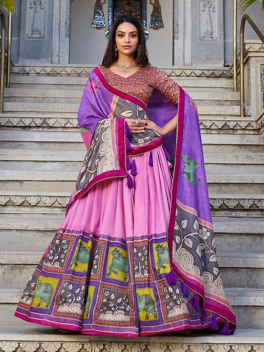 RADHVI BIZ Floral Printed Kalamkari Silk Ready to Wear Lehenga & Choli With Dupatta, Pink
RADHVI BIZ Floral Printed Kalamkari Silk Ready to Wear Lehenga & Choli With Dupatta, Pink
