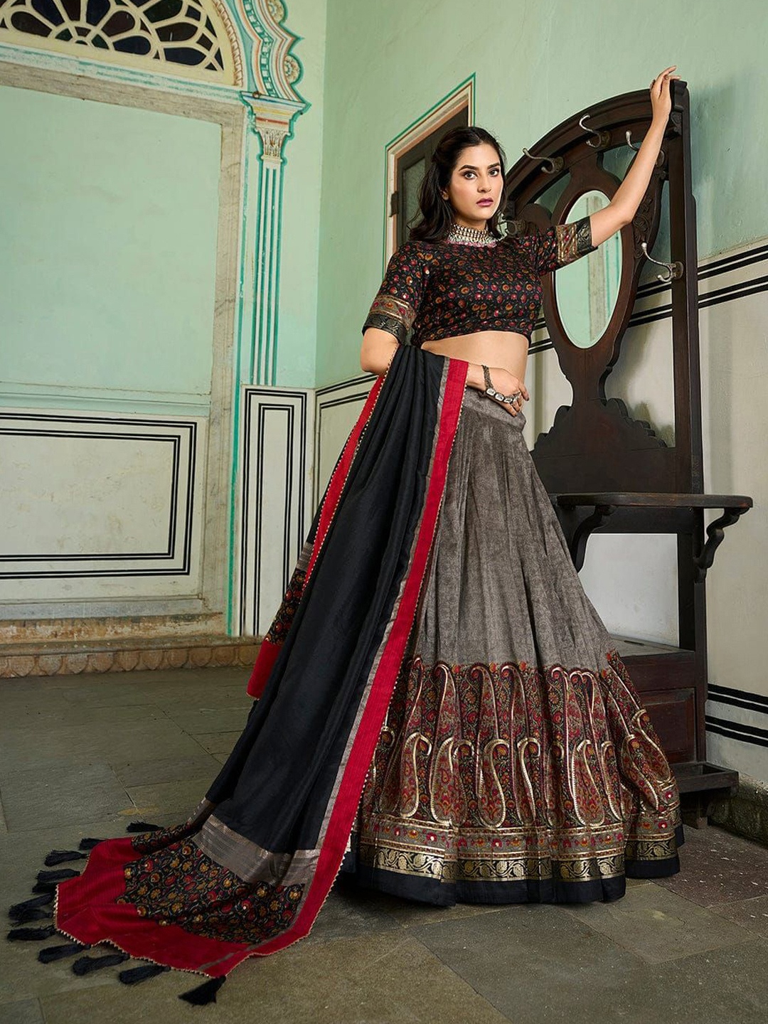 RADHVI BIZ Printed Silk Ready to Wear Lehenga & Semi-Stitched Blouse With Dupatta, Black
RADHVI BIZ Printed Silk Ready to Wear Lehenga & Semi-Stitched Blouse With Dupatta, Black
