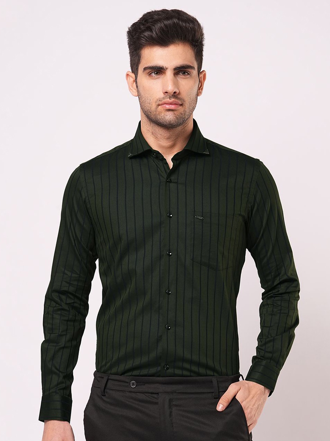 John Philips Men Slim Fit Grid Tattersall Checks Opaque Checked Casual Shirt, Green
John Philips Men Slim Fit Grid Tattersall Checks Opaque Checked Casual Shirt, Green