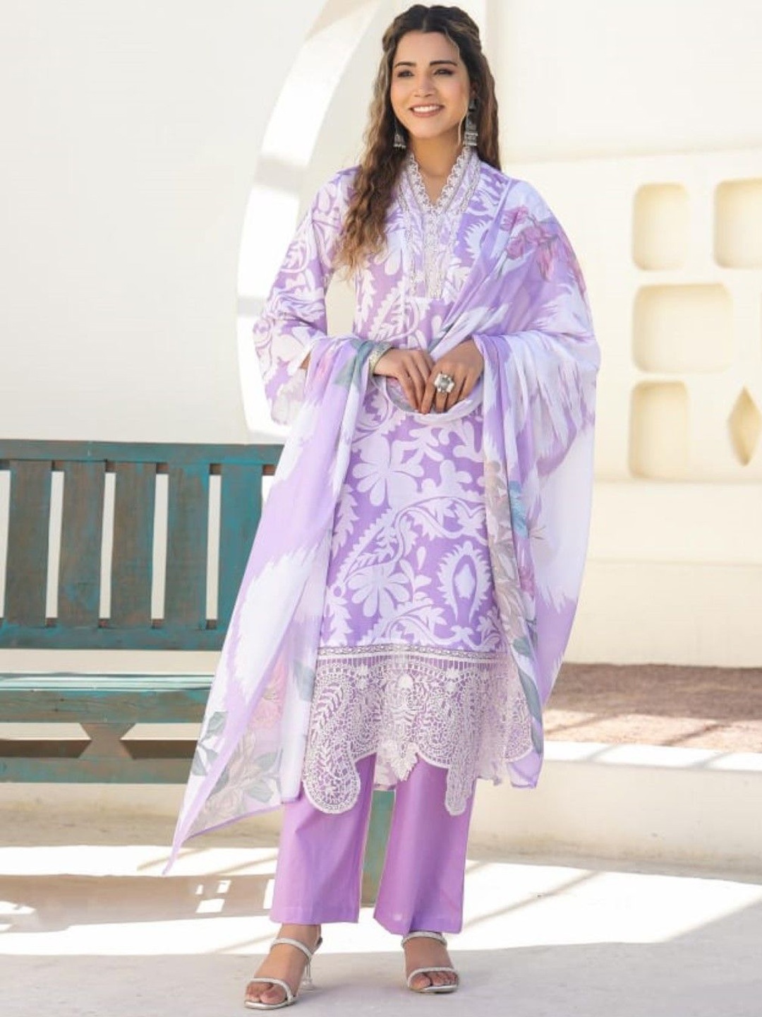 AUTUMN LANE Women Floral Printed Regular Sequinned Pure Cotton Kurta with Trousers & With Dupatta, Purple
AUTUMN LANE Women Floral Printed Regular Sequinned Pure Cotton Kurta with Trousers & With Dupatta, Purple