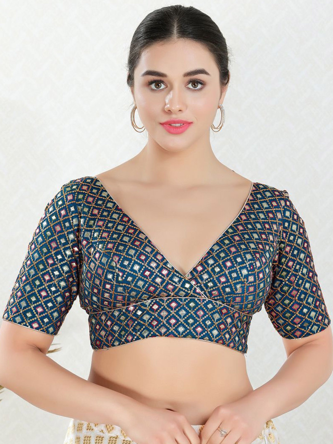 VAMAS - THE DESIGNER BLOUSES Gotta Patti Embroidered Silk V- Neck Padded Saree Blouse, Blue
VAMAS - THE DESIGNER BLOUSES Gotta Patti Embroidered Silk V- Neck Padded Saree Blouse, Blue