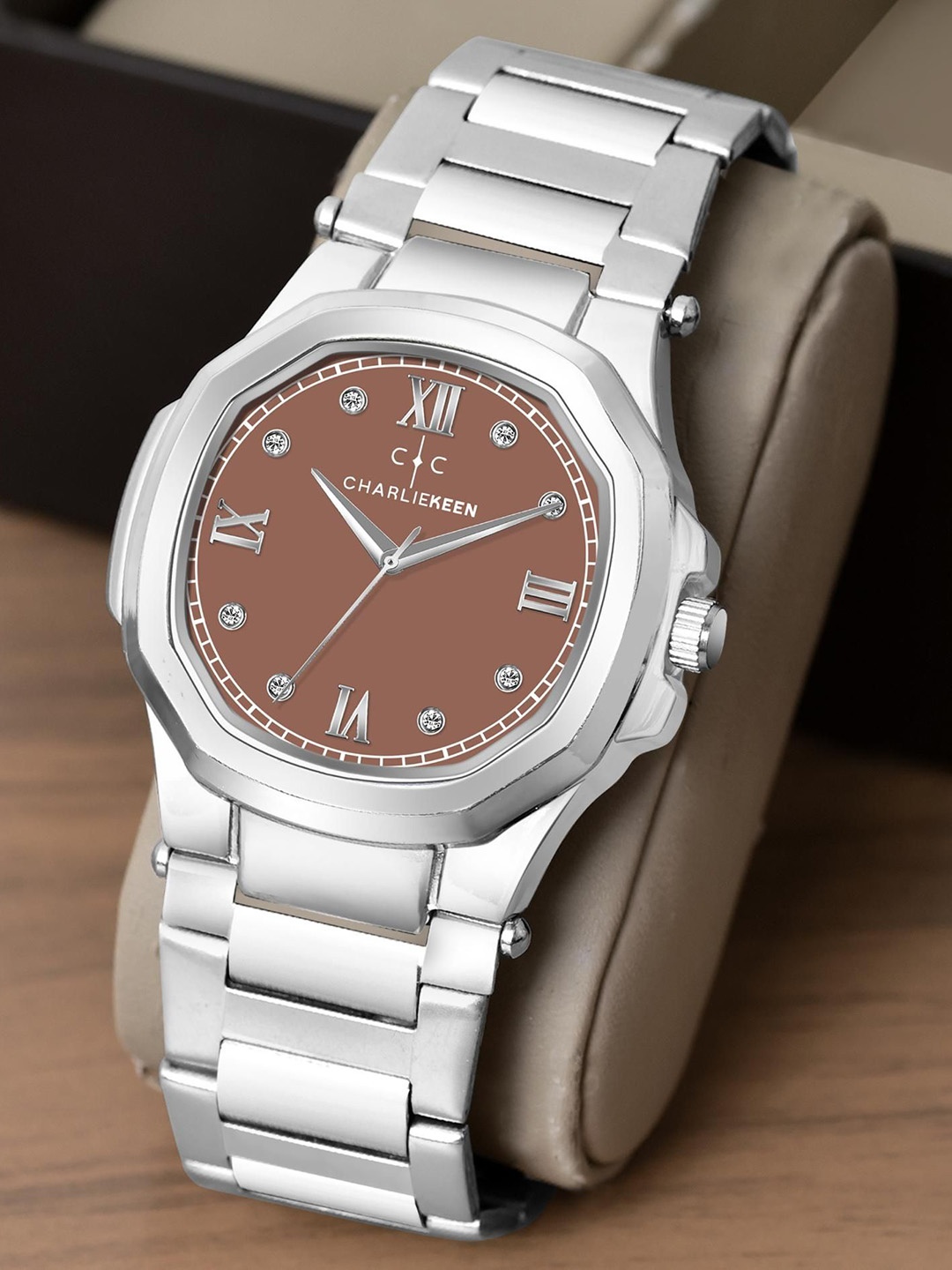 CHARLIEKEEN Men Brass Dial & Stainless Steel Straps Analogue Watch CC-GSQ00020-BROWN-CH
CHARLIEKEEN Men Brass Dial & Stainless Steel Straps Analogue Watch CC-GSQ00020-BROWN-CH