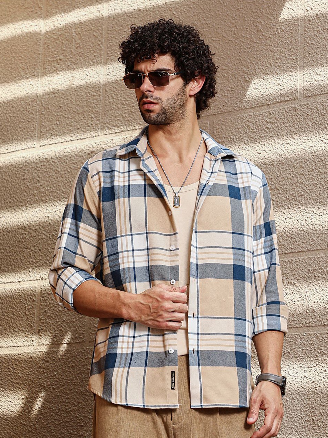 Campus Sutra Men Classic Fit Spread Collar Tartan Checked Cotton Casual Shirt, Blue
Campus Sutra Men Classic Fit Spread Collar Tartan Checked Cotton Casual Shirt, Blue