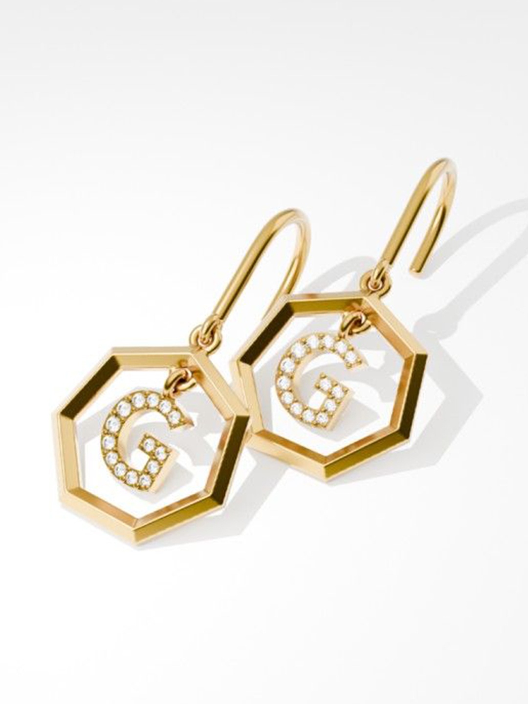 HOUSE OF SEVEN 18K Gold-Plated American Diamond Studded Geometric Shaped Drop Earrings
HOUSE OF SEVEN 18K Gold-Plated American Diamond Studded Geometric Shaped Drop Earrings