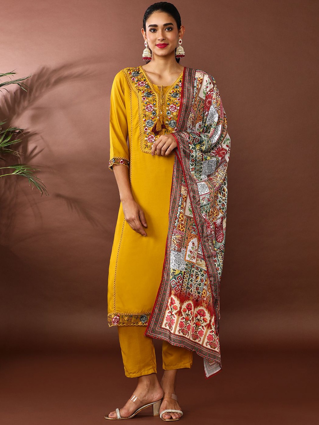 Jaipur Kurti Floral Yoke Design Tie-Up Neck Straight Kurta With Trousers & Dupatta, Mustard
Jaipur Kurti Floral Yoke Design Tie-Up Neck Straight Kurta With Trousers & Dupatta, Mustard