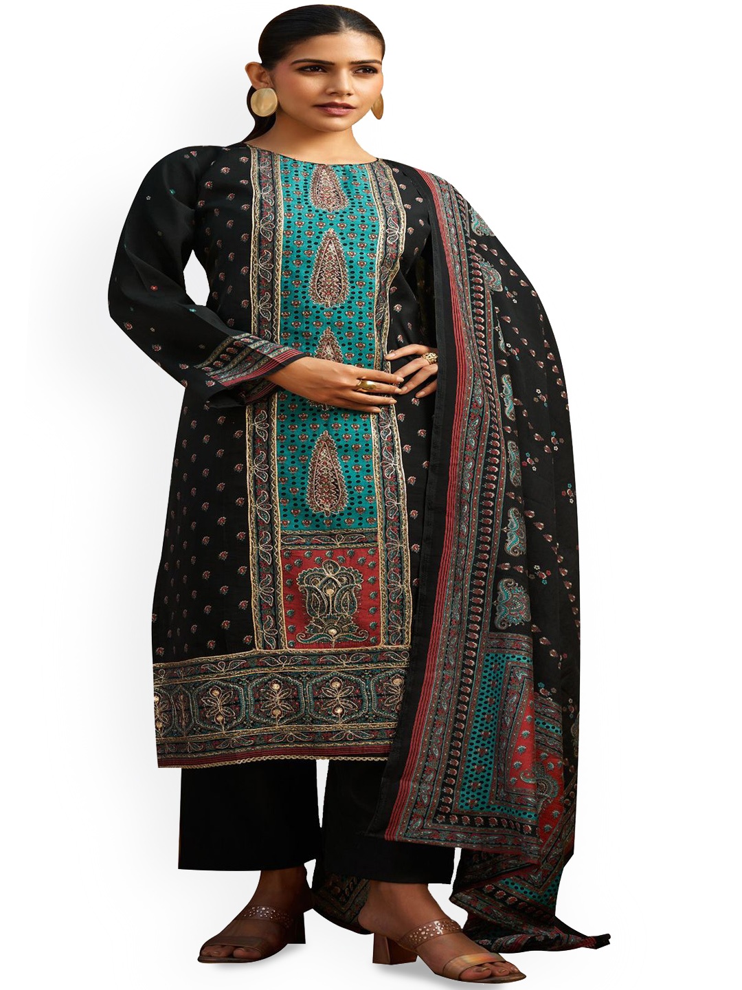DRAVINAM Trends Ethnic Motifs Embroidered Sequinned Pure Cotton Unstitched Dress Material, Black
DRAVINAM Trends Ethnic Motifs Embroidered Sequinned Pure Cotton Unstitched Dress Material, Black