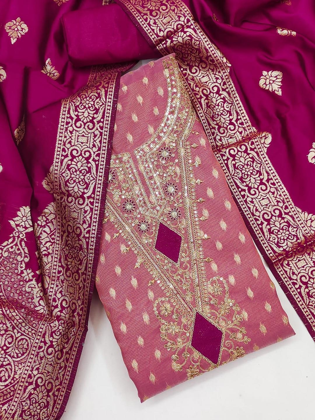 BlissFlair Floral Embroidered Sequinned Chanderi Cotton Unstitched Dress Material, Pink
BlissFlair Floral Embroidered Sequinned Chanderi Cotton Unstitched Dress Material, Pink