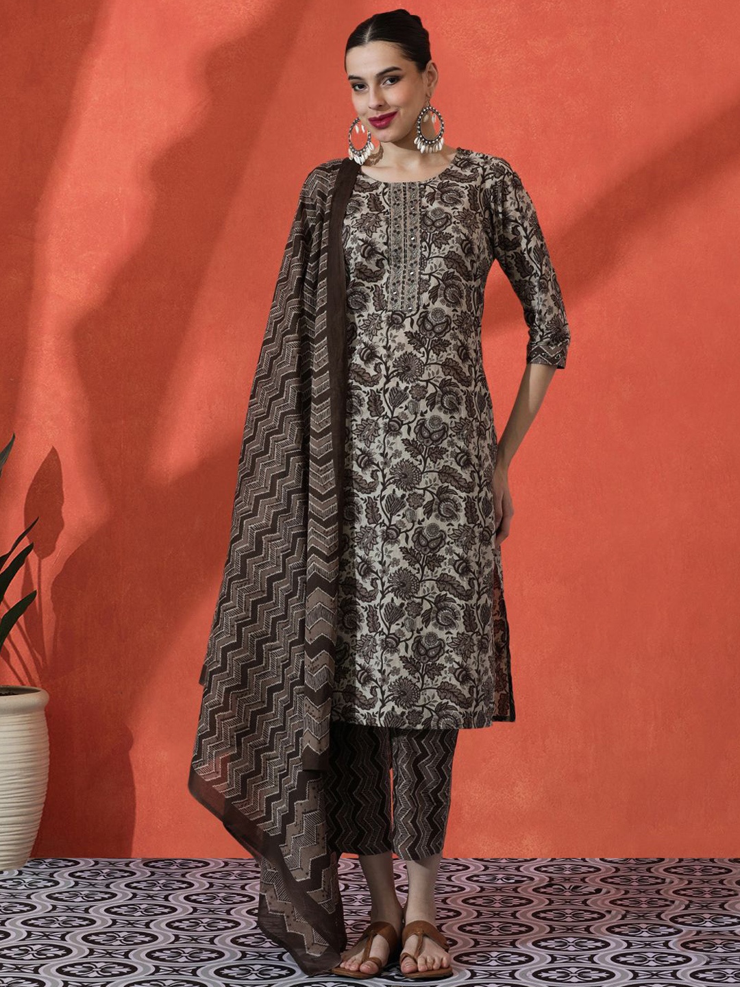 Sangria Floral Embroidered Straight Pure Cotton Kurta With Trousers & Dupatta, Brown
Sangria Floral Embroidered Straight Pure Cotton Kurta With Trousers & Dupatta, Brown