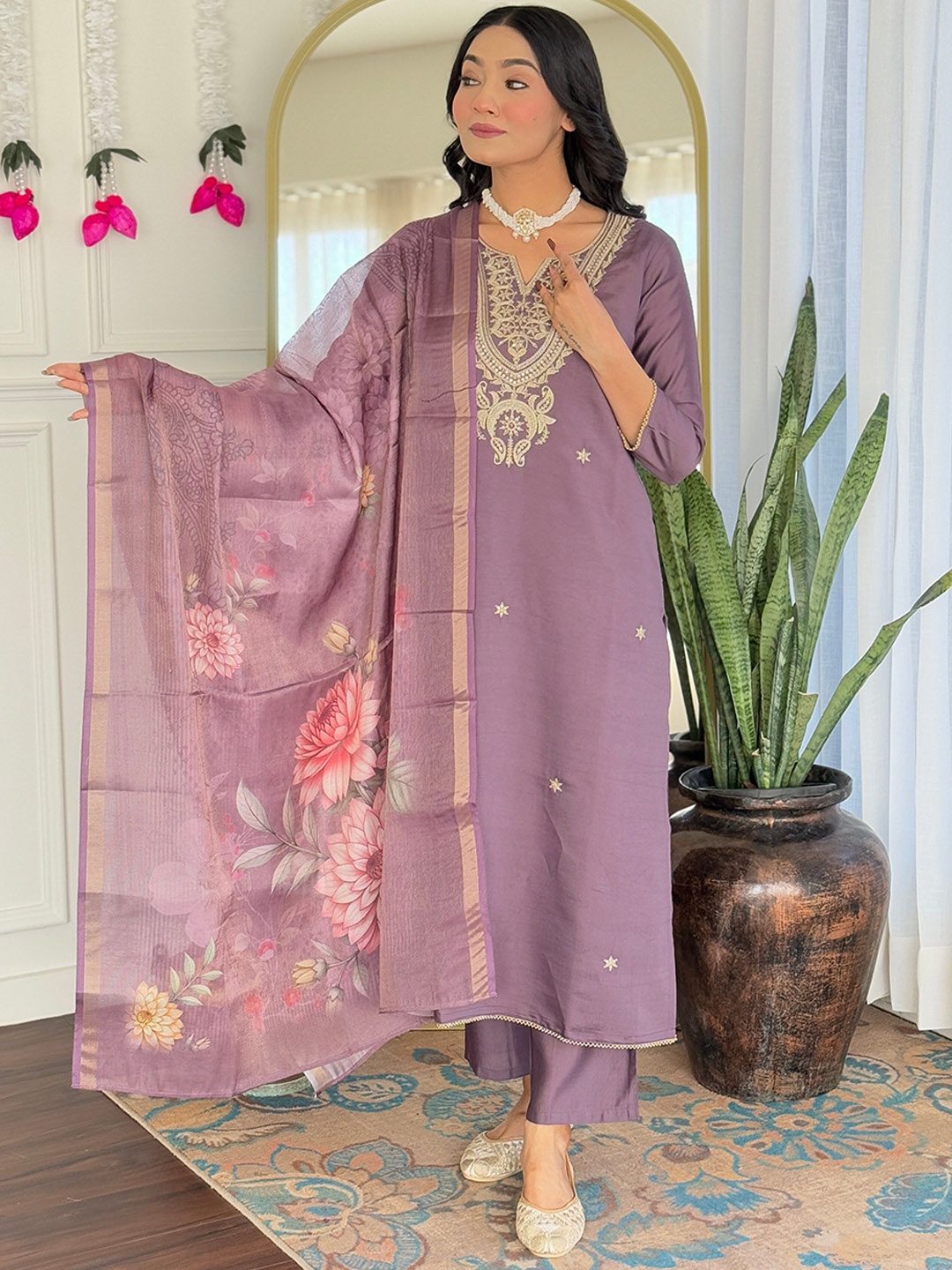 Navlik Women Ethnic Motifs Embroidered Regular Kurta with Trousers & With Dupatta, Purple
Navlik Women Ethnic Motifs Embroidered Regular Kurta with Trousers & With Dupatta, Purple