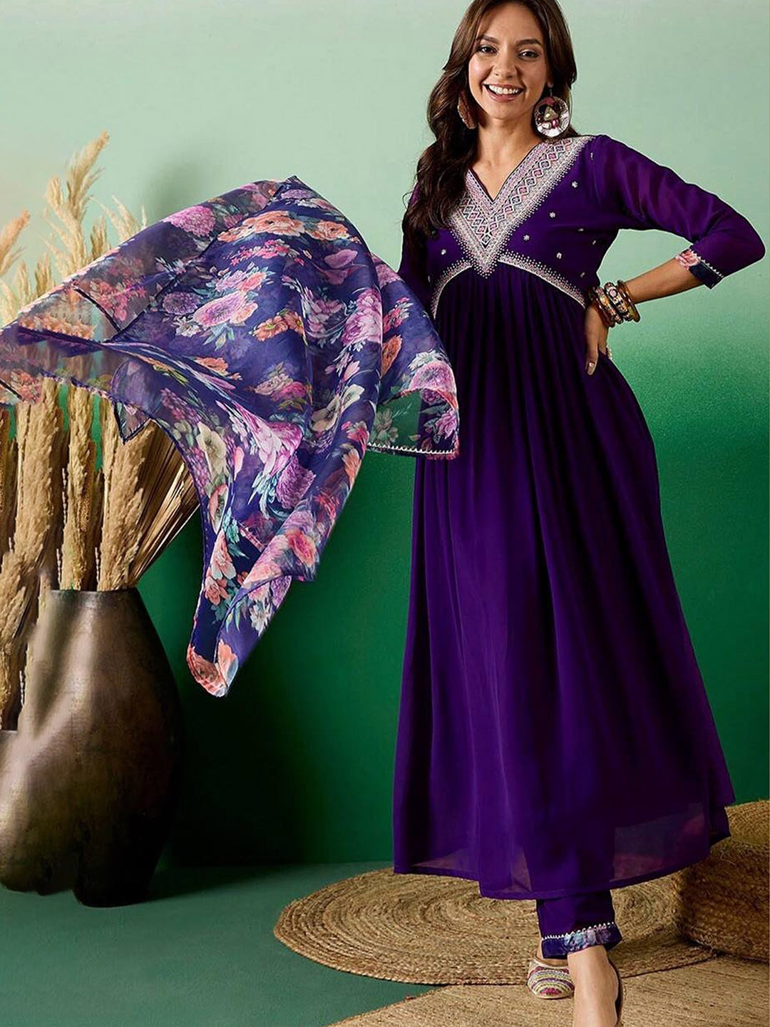 Divyadham Textiles Women Ethnic Motifs Embroidered Empire Thread Work Kurta with Pyjamas & With Dupatta, Violet
Divyadham Textiles Women Ethnic Motifs Embroidered Empire Thread Work Kurta with Pyjamas & With Dupatta, Violet