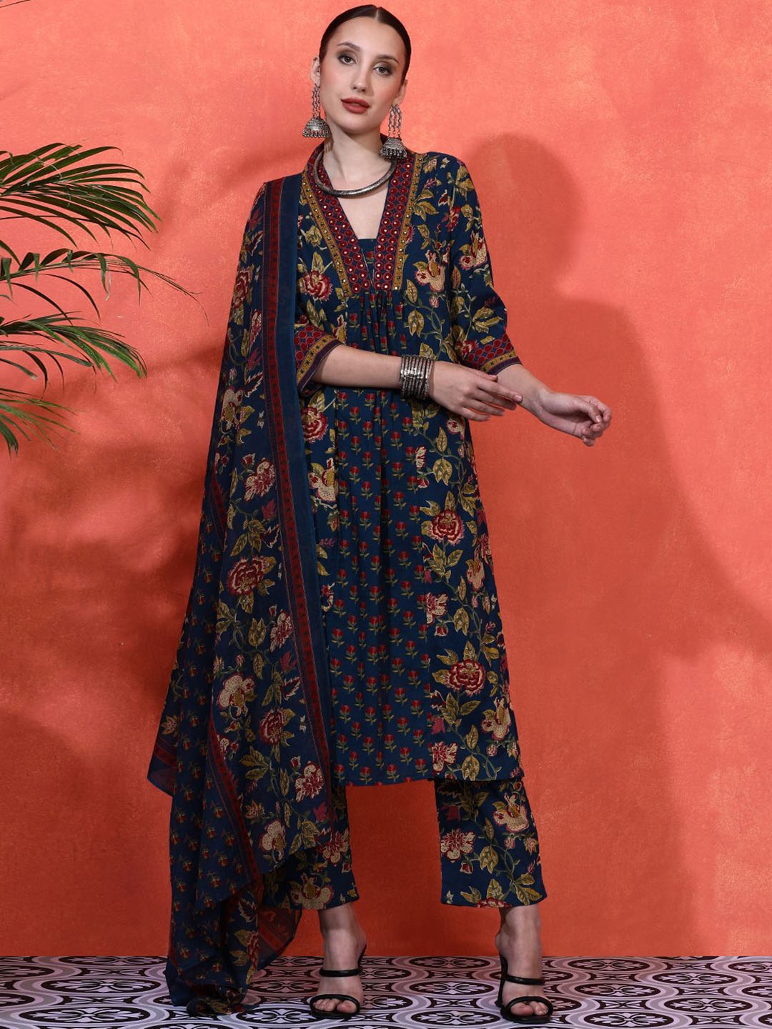 Sangria Floral Embroidered A-Line Pure Cotton Kurta With Trousers & Dupatta, Navy blue
Sangria Floral Embroidered A-Line Pure Cotton Kurta With Trousers & Dupatta, Navy blue