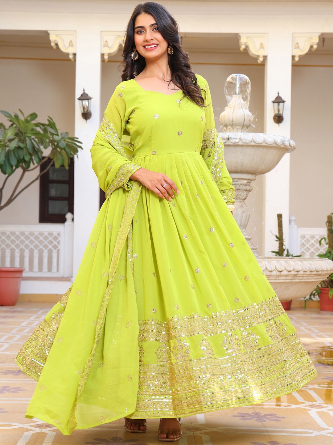 Ethnic Yard Women Ethnic Motifs Embroidered Empire Sequinned Kurta with Pyjamas & With Dupatta, Green
Ethnic Yard Women Ethnic Motifs Embroidered Empire Sequinned Kurta with Pyjamas & With Dupatta, Green