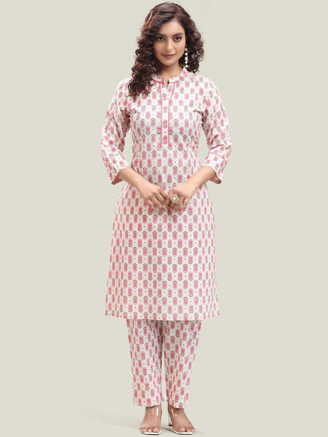COTTON CULTURE Women Floral Printed Regular Pure Cotton Kurta with Palazzos, Off white
COTTON CULTURE Women Floral Printed Regular Pure Cotton Kurta with Palazzos, Off white
