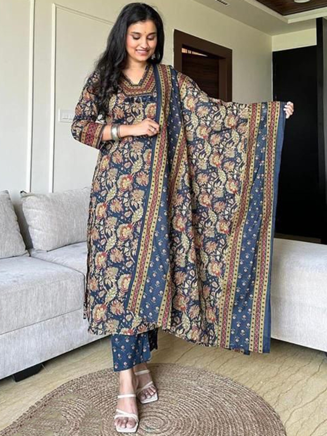 ClothAura Floral Printed Square Neck Mirror Work Pure Cotton Kurta With Trousers & Dupatta, Blue
ClothAura Floral Printed Square Neck Mirror Work Pure Cotton Kurta With Trousers & Dupatta, Blue