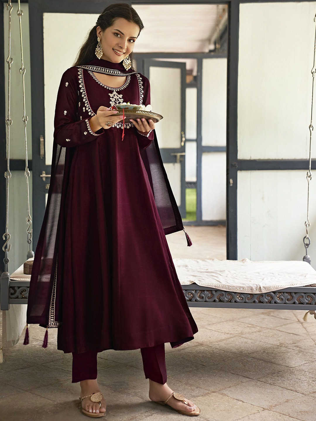 Colors of Earth Women Embroidered Regular Kurta with Trousers & With Dupatta, Burgundy
Colors of Earth Women Embroidered Regular Kurta with Trousers & With Dupatta, Burgundy