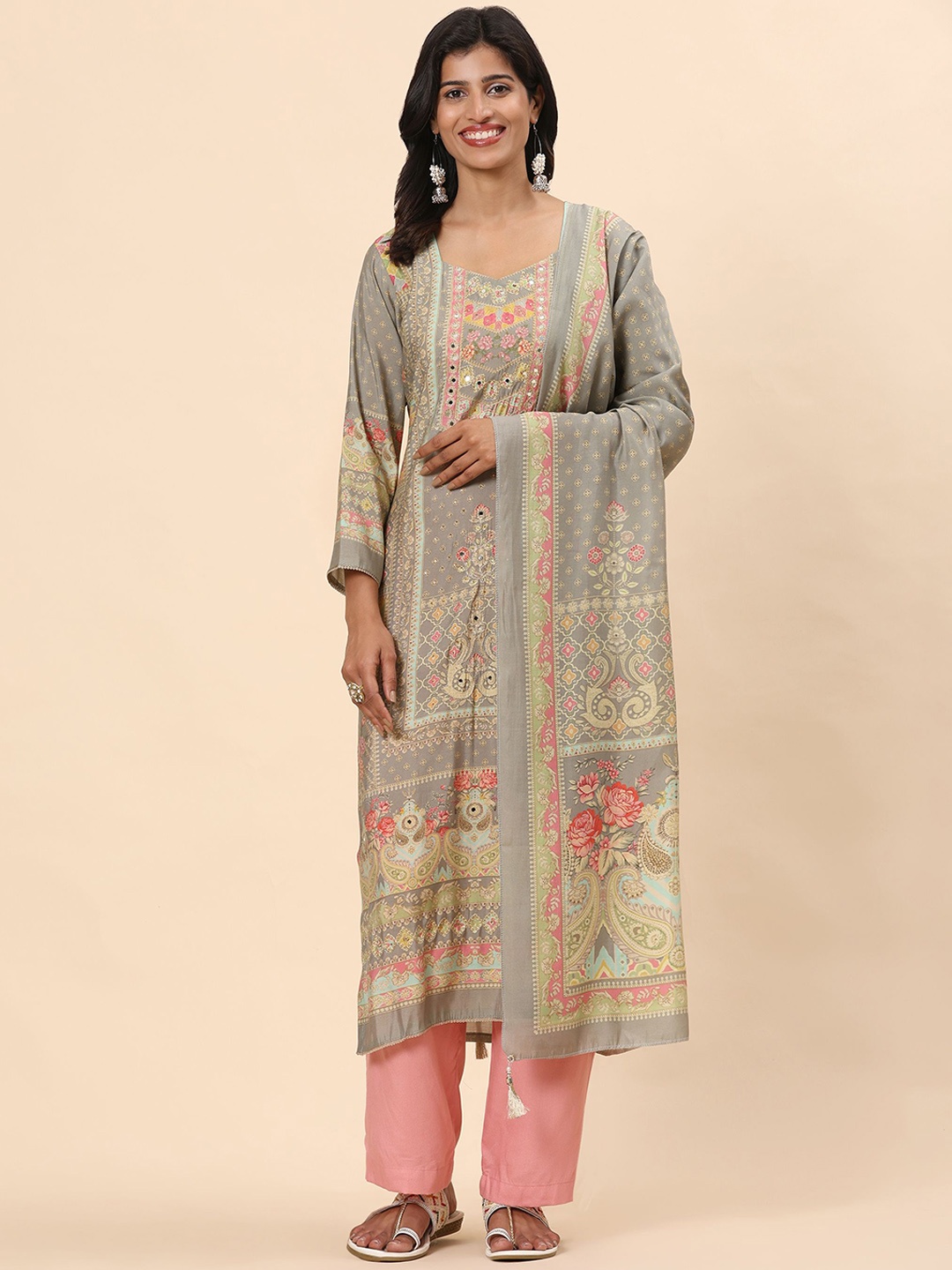 Mamicha Women Ethnic Motifs Printed Regular Pure Cotton Kurta with Trousers & With Dupatta, Green
Mamicha Women Ethnic Motifs Printed Regular Pure Cotton Kurta with Trousers & With Dupatta, Green