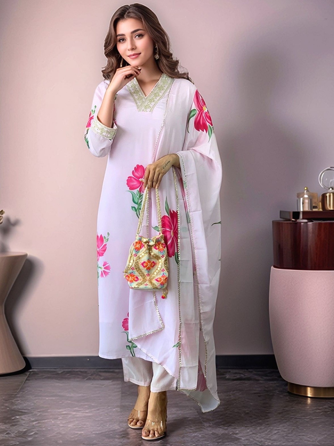 KALINI Women Floral Printed Regular Thread Work Kurta with Trousers & With Dupatta, Lavender
KALINI Women Floral Printed Regular Thread Work Kurta with Trousers & With Dupatta, Lavender