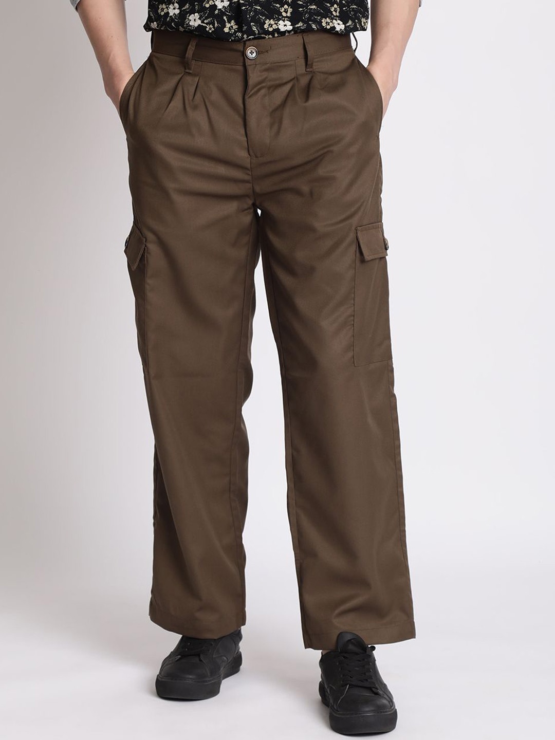 The Roadster Lifestyle Co Men Pure Cotton Relaxed Fit Pleated Korean Cargo Trousers, Khaki
The Roadster Lifestyle Co Men Pure Cotton Relaxed Fit Pleated Korean Cargo Trousers, Khaki