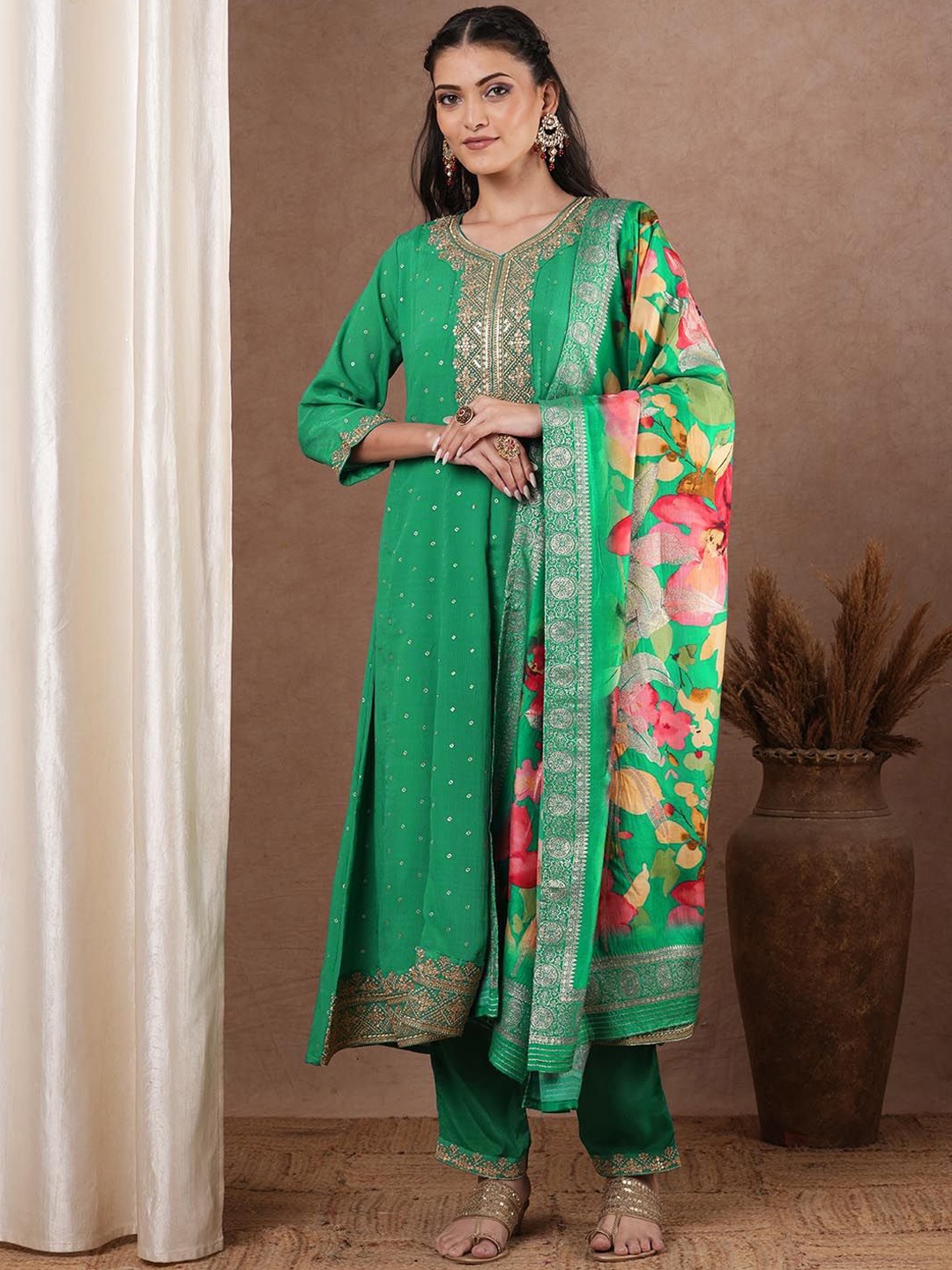 FASHOR Women Bandhani Embroidered Panelled Kurta with Trousers & With Dupatta, Green
FASHOR Women Bandhani Embroidered Panelled Kurta with Trousers & With Dupatta, Green