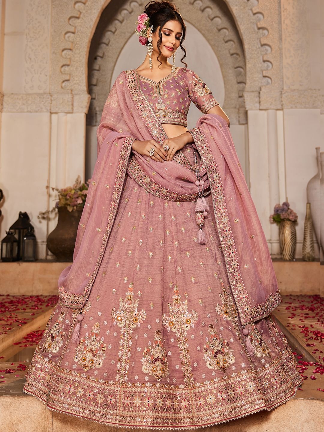panchhi Embroidered Beads and Stones Semi-Stitched Lehenga & Unstitched Blouse With Dupatta, Pink
panchhi Embroidered Beads and Stones Semi-Stitched Lehenga & Unstitched Blouse With Dupatta, Pink