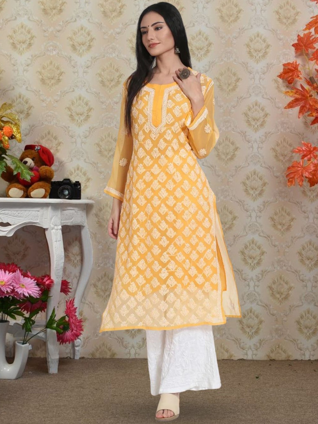 PARAMOUNT CHIKAN Women Ethnic Motifs Embroidered Chikankari Floral Georgette Kurta, Mustard
PARAMOUNT CHIKAN Women Ethnic Motifs Embroidered Chikankari Floral Georgette Kurta, Mustard