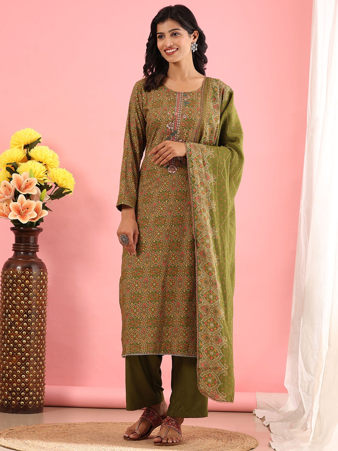 Mamicha Women Ethnic Motifs Printed Regular Pure Cotton Kurta with Palazzos & With Dupatta, Green
Mamicha Women Ethnic Motifs Printed Regular Pure Cotton Kurta with Palazzos & With Dupatta, Green