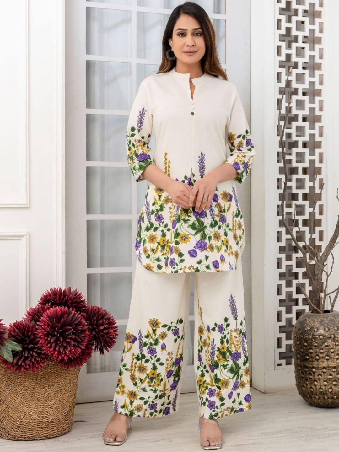 Atha Fashion Women Floral Printed Regular Pure Cotton Kurti with Palazzos, Off white
Atha Fashion Women Floral Printed Regular Pure Cotton Kurti with Palazzos, Off white