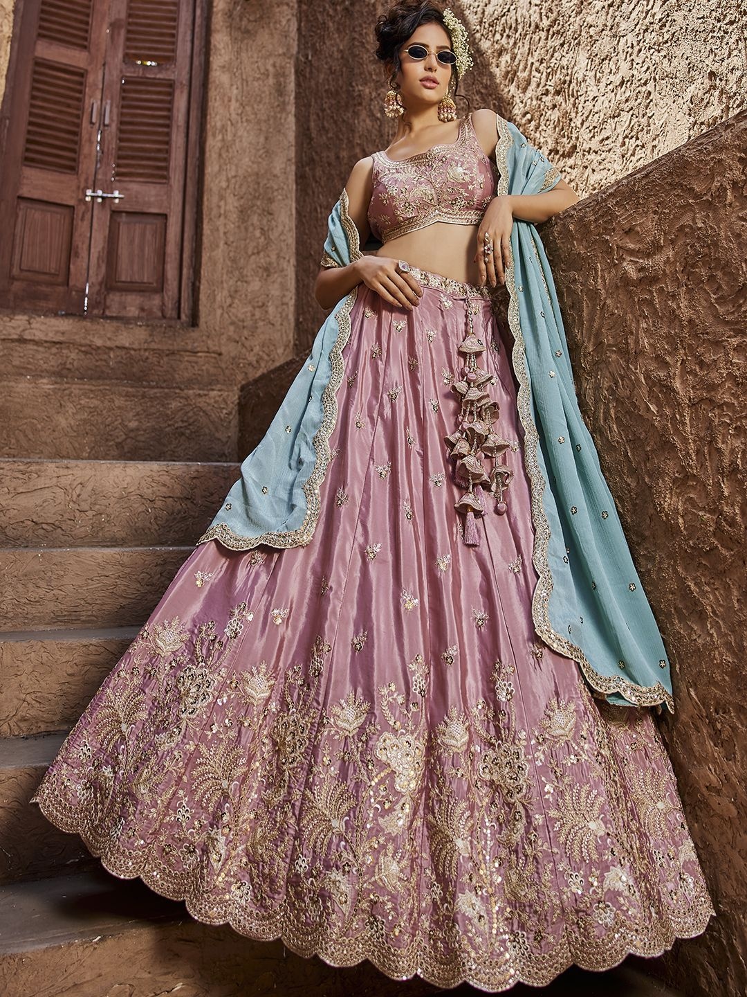 panchhi Embroidered Sequinned Semi-Stitched Lehenga & Unstitched Blouse With Dupatta, Pink
panchhi Embroidered Sequinned Semi-Stitched Lehenga & Unstitched Blouse With Dupatta, Pink