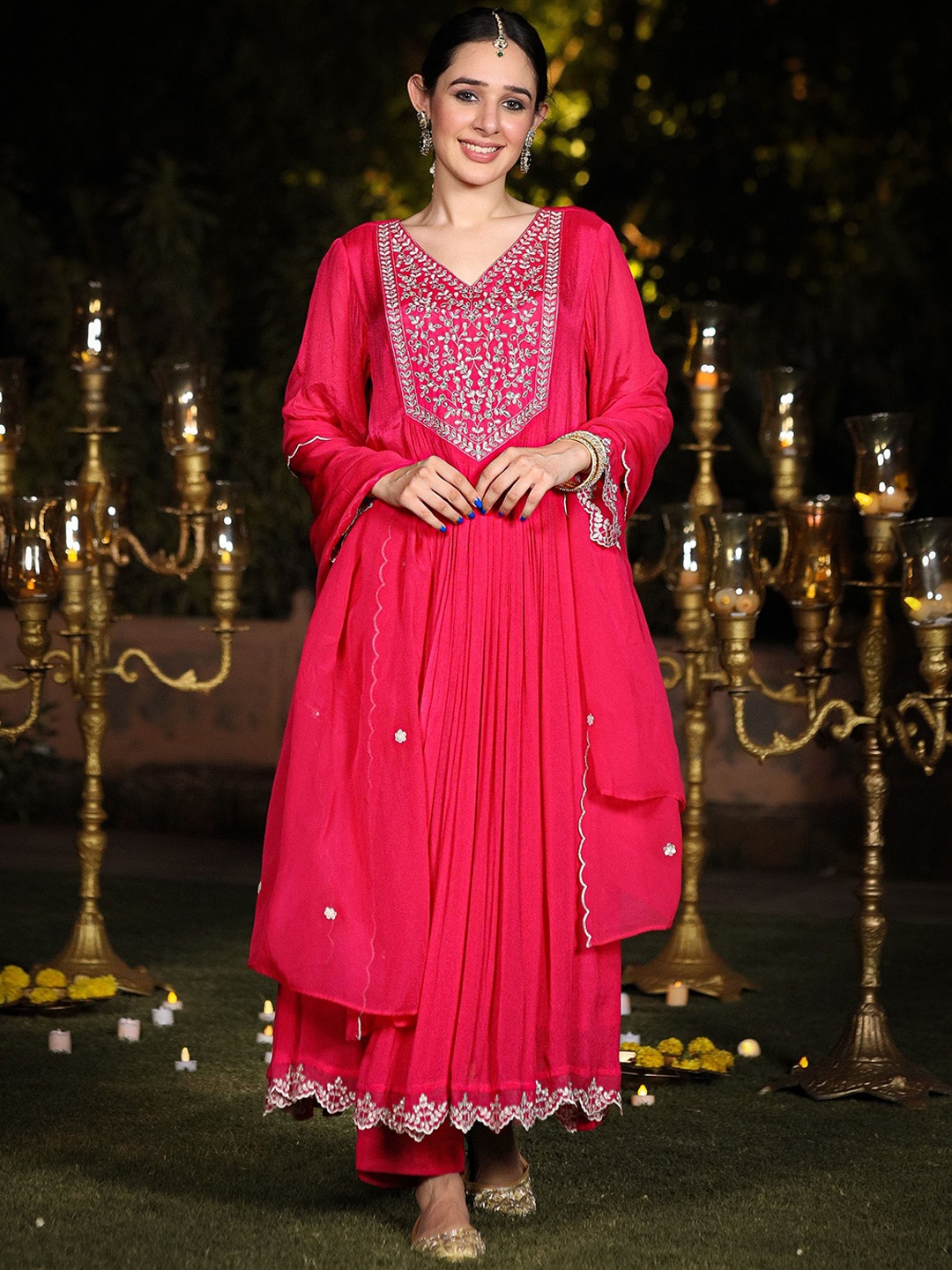 HOUSE OF MORA Women Embroidered Regular Sequinned Kurta with Trousers & With Dupatta, Pink
HOUSE OF MORA Women Embroidered Regular Sequinned Kurta with Trousers & With Dupatta, Pink