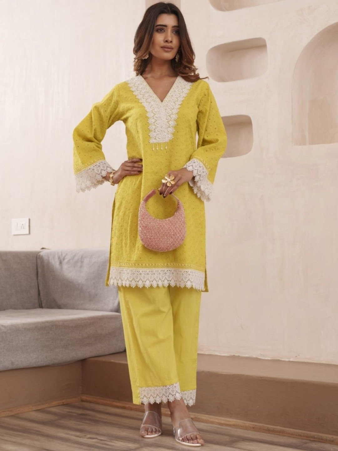 AUTUMN LANE Women Floral Regular Thread Work Pure Cotton Kurta with Trousers, Yellow
AUTUMN LANE Women Floral Regular Thread Work Pure Cotton Kurta with Trousers, Yellow