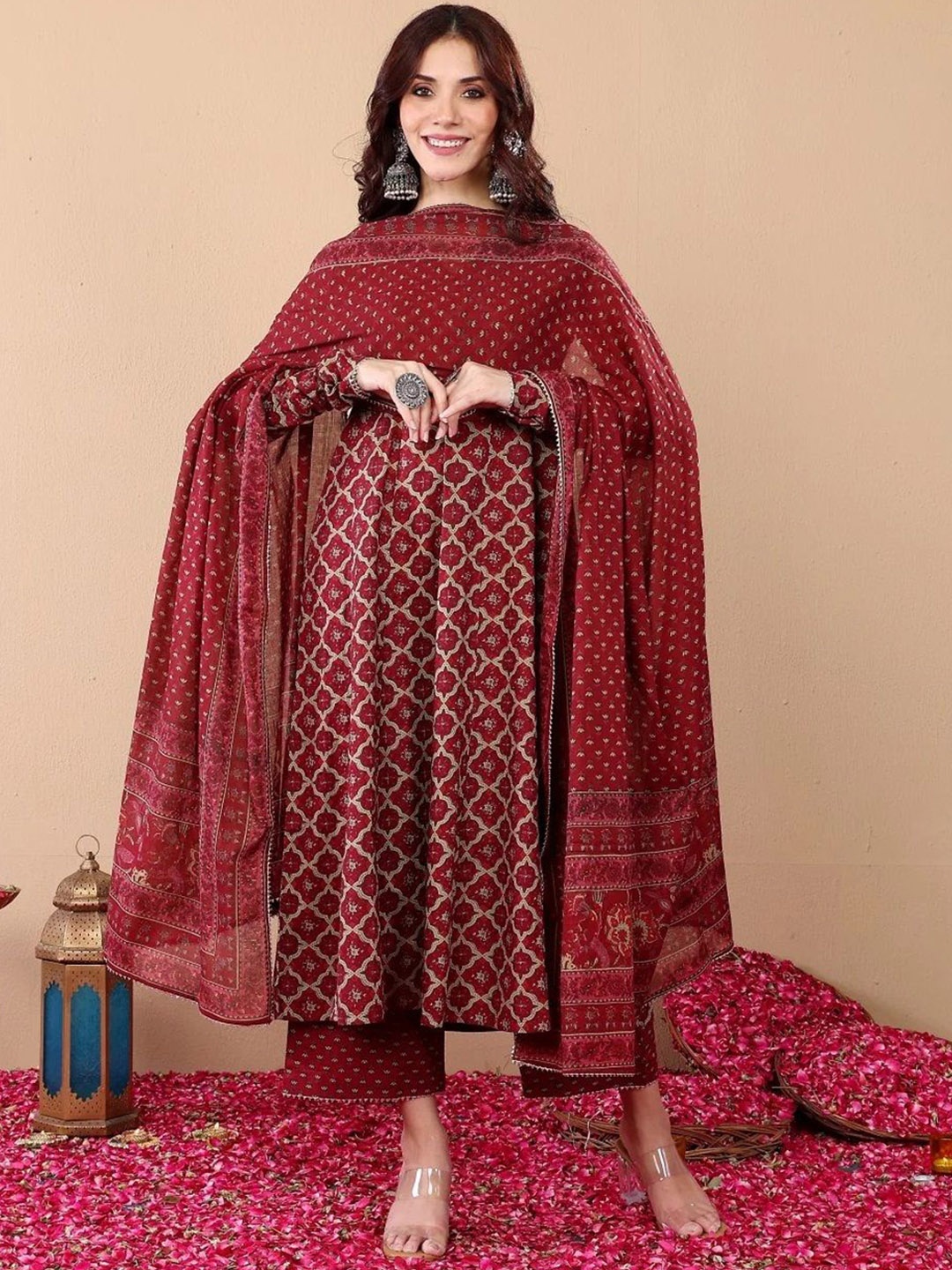 DIVASTRI Women Ethnic Motifs Printed Regular Kurta with Trousers & With Dupatta, Red
DIVASTRI Women Ethnic Motifs Printed Regular Kurta with Trousers & With Dupatta, Red