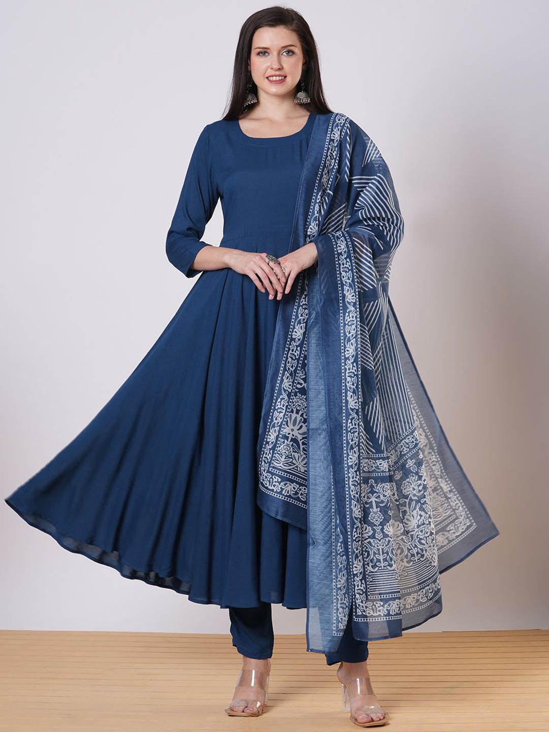 KALINI Women Regular Kurta with Trousers & With Dupatta, Blue 
KALINI Women Regular Kurta with Trousers & With Dupatta, Blue