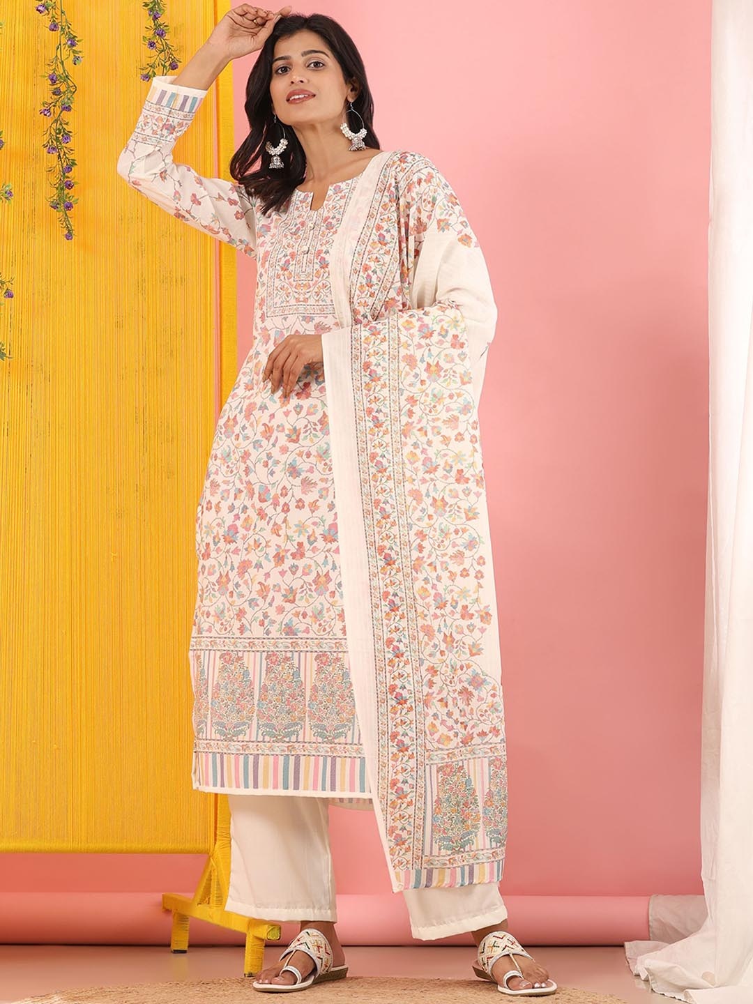 Mamicha Women Ethnic Motifs Printed Regular Thread Work Pure Cotton Kurta with Palazzos & With Dupatta, Off white
Mamicha Women Ethnic Motifs Printed Regular Thread Work Pure Cotton Kurta with Palazzos & With Dupatta, Off white