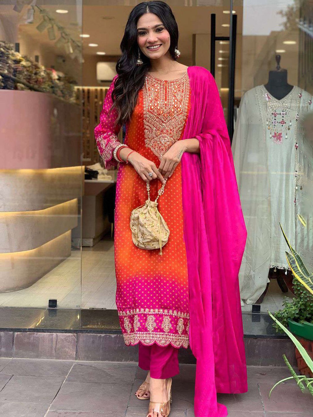 DIVASTRI Women Bandhani Printed Regular Thread Work Kurta with Trousers & With Dupatta, Pink
DIVASTRI Women Bandhani Printed Regular Thread Work Kurta with Trousers & With Dupatta, Pink