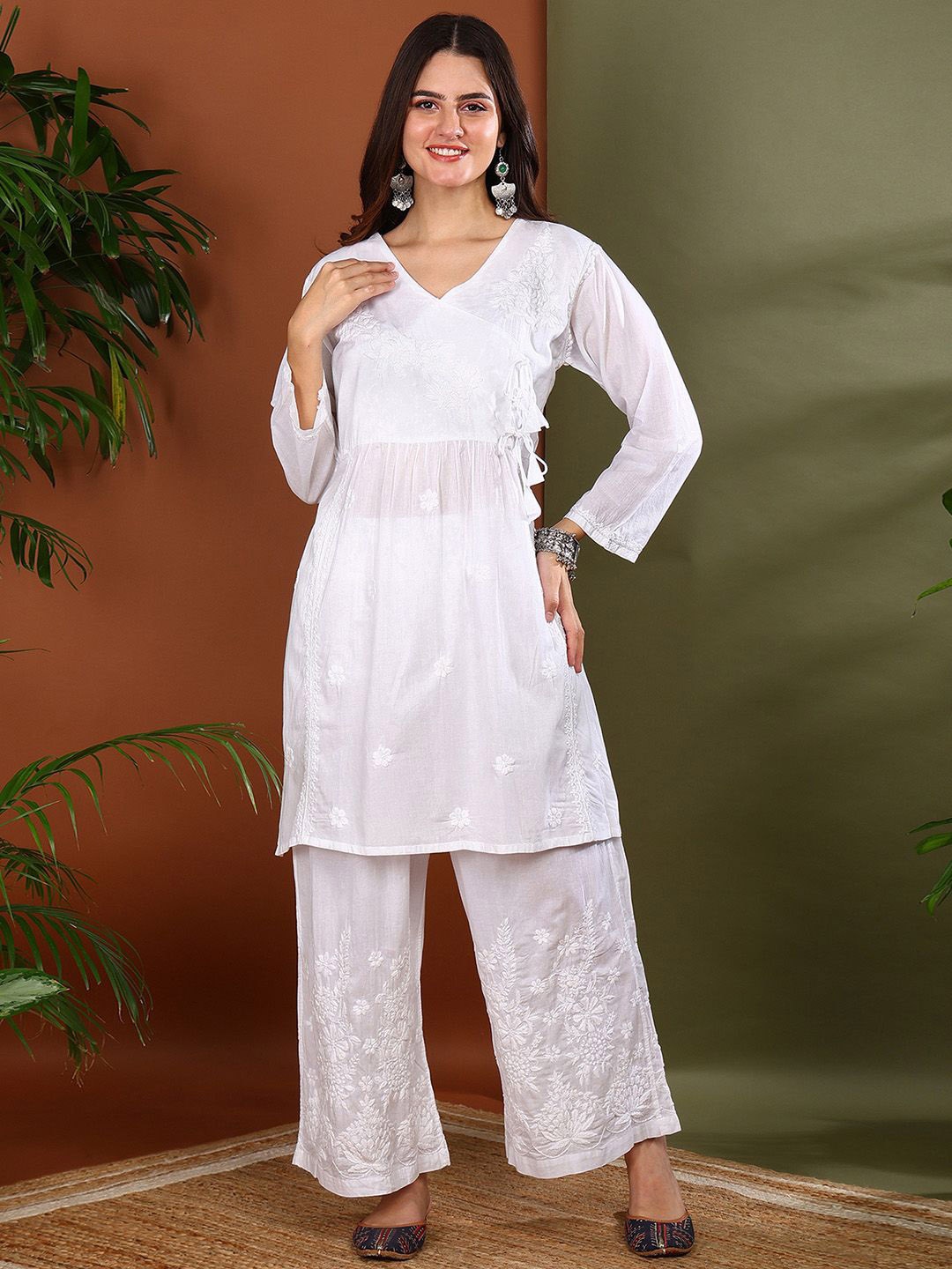 VAHSON Women Floral Embroidered Angrakha Chikankari Pure Cotton Kurti with Palazzos, White
VAHSON Women Floral Embroidered Angrakha Chikankari Pure Cotton Kurti with Palazzos, White