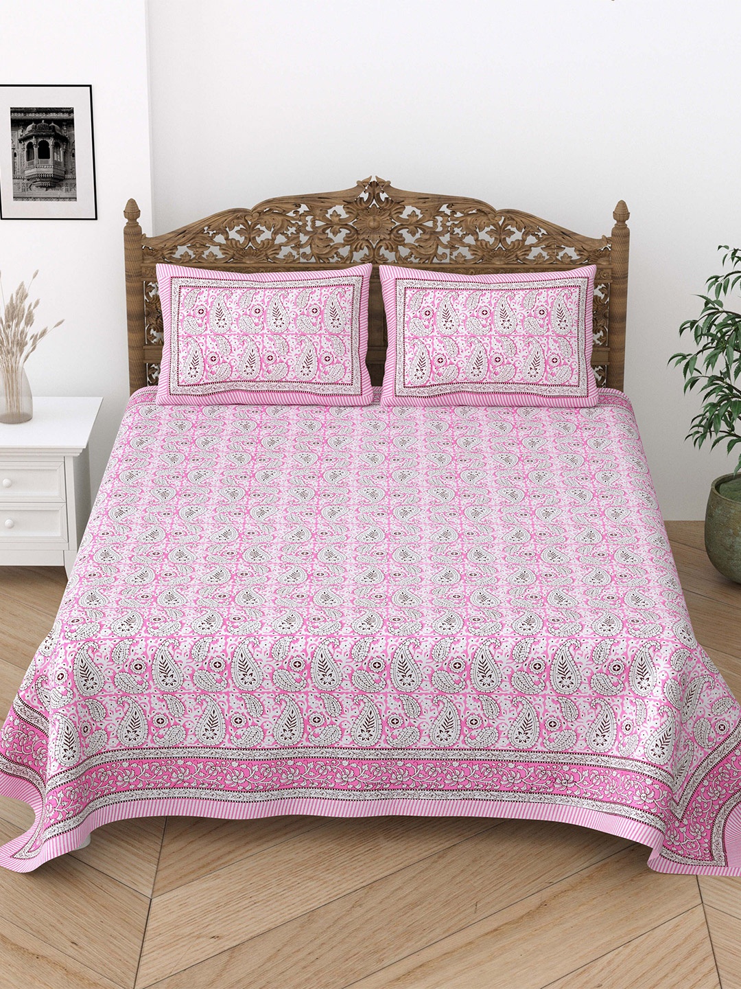 Gulaab Jaipur Purple & White Ethnic Motifs 400 TC King Bedsheet with 2 Pillow Covers
Gulaab Jaipur Purple & White Ethnic Motifs 400 TC King Bedsheet with 2 Pillow Covers