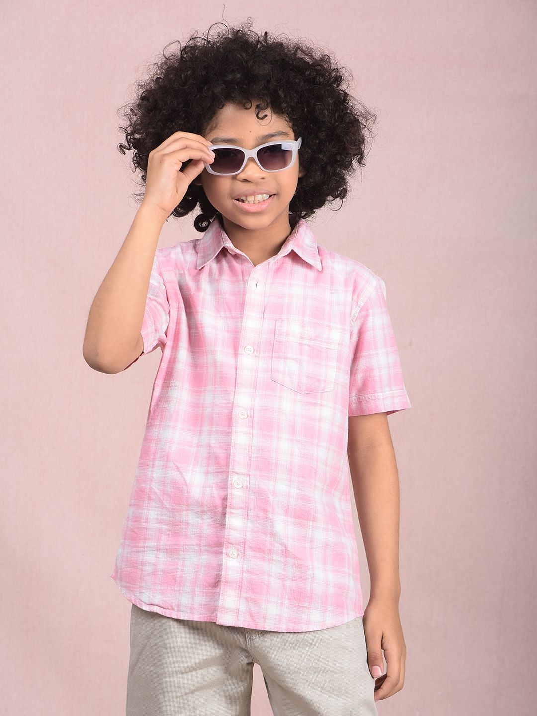 Crimsoune Club Boys Classic Slim Fit Tartan Checks Opaque Checked Casual Shirt, Pink
Crimsoune Club Boys Classic Slim Fit Tartan Checks Opaque Checked Casual Shirt, Pink