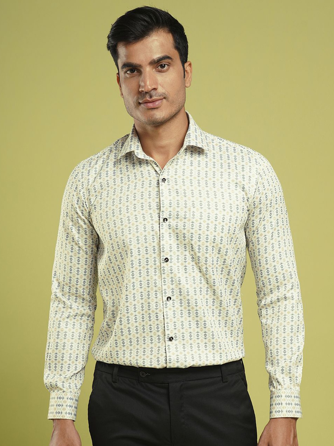 John Philips Men Slim Fit Grid Tattersall Checks Opaque Printed Casual Shirt, Yellow
John Philips Men Slim Fit Grid Tattersall Checks Opaque Printed Casual Shirt, Yellow