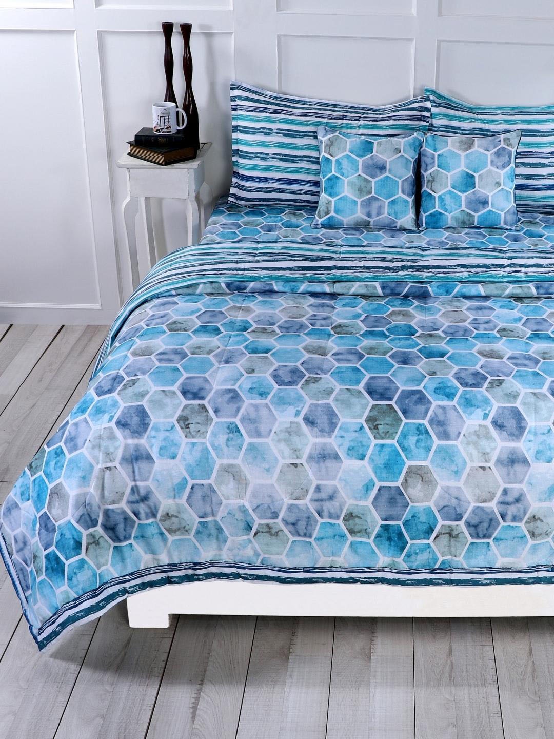 A Homes Grace Turquoise Blue & Grey Geometric Printed Cotton Double King Bedding Set
A Homes Grace Turquoise Blue & Grey Geometric Printed Cotton Double King Bedding Set