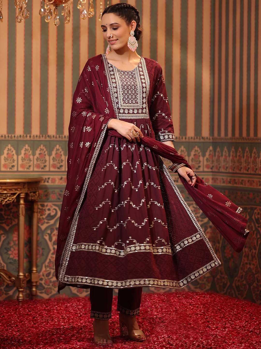 SCAKHI Women Purple Embroidered Pure Cotton Kurta with Trouser & With Dupatta Set
SCAKHI Women Purple Embroidered Pure Cotton Kurta with Trouser & With Dupatta Set