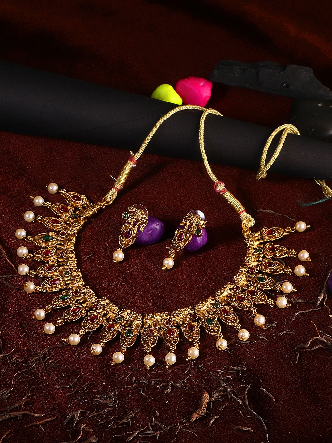 Adwitiya Collection 24CT Gold-Plated White & Green Stone-Studded & Beaded Temple Jewellery Set
Adwitiya Collection 24CT Gold-Plated White & Green Stone-Studded & Beaded Temple Jewellery Set