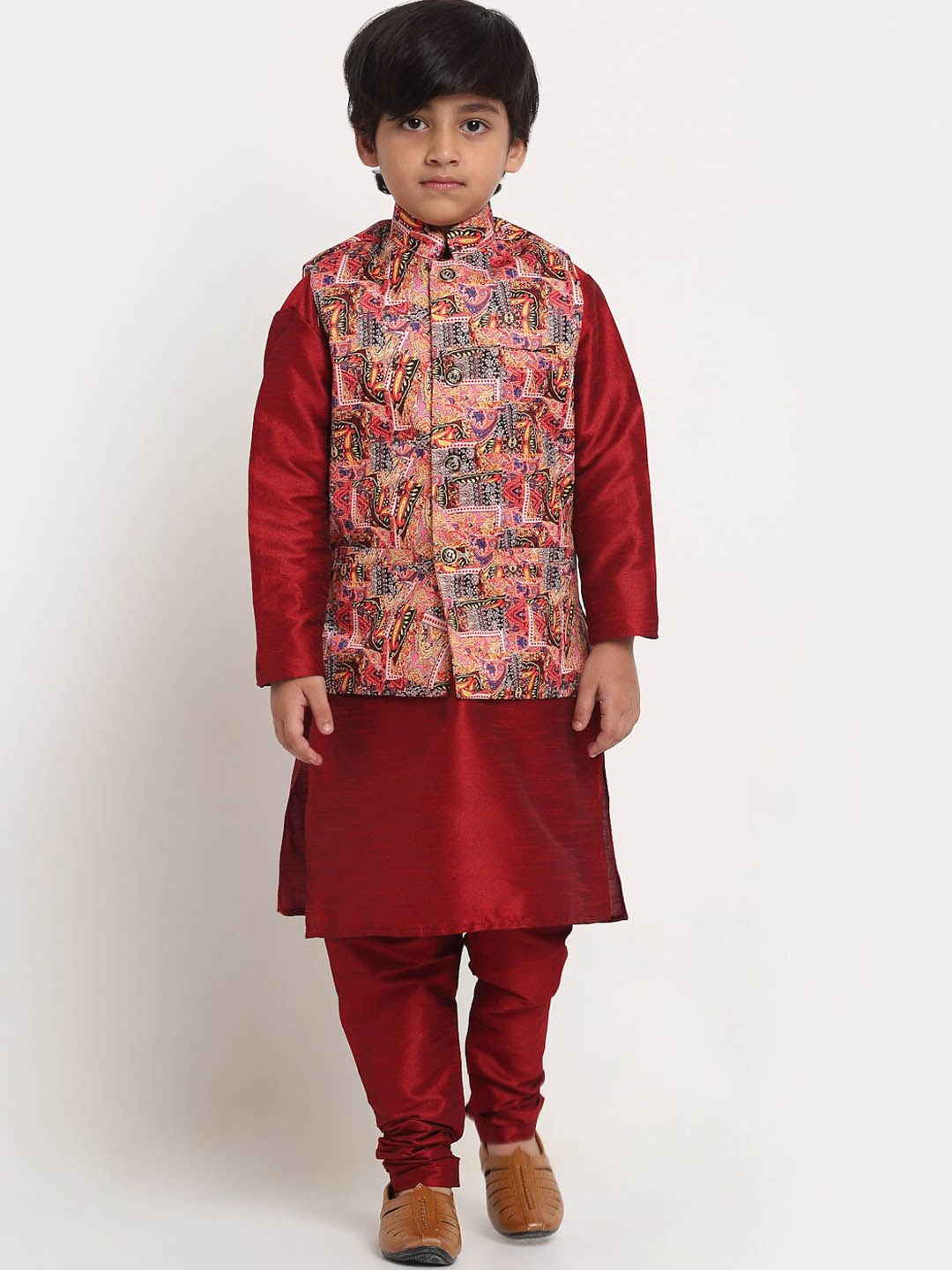 Benstoke Boys Maroon & Pink Ethnic Motifs Printed Kurta with Churidar & With Nehru Jacket
Benstoke Boys Maroon & Pink Ethnic Motifs Printed Kurta with Churidar & With Nehru Jacket