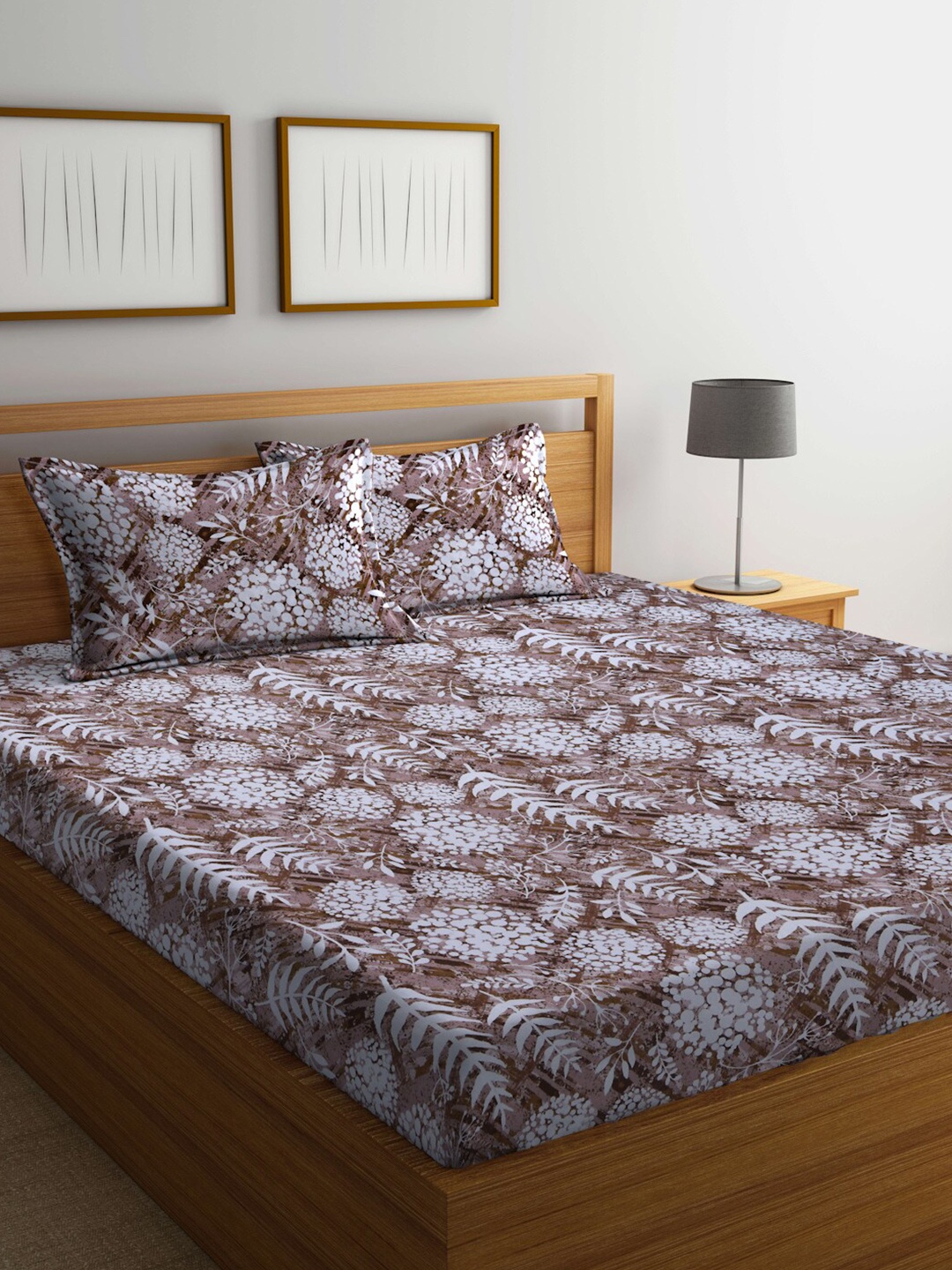 BOMBAY DYEING Brown & White Floral 120 TC Cotton Queen Bedsheet with 2 Pillow Covers
BOMBAY DYEING Brown & White Floral 120 TC Cotton Queen Bedsheet with 2 Pillow Covers
