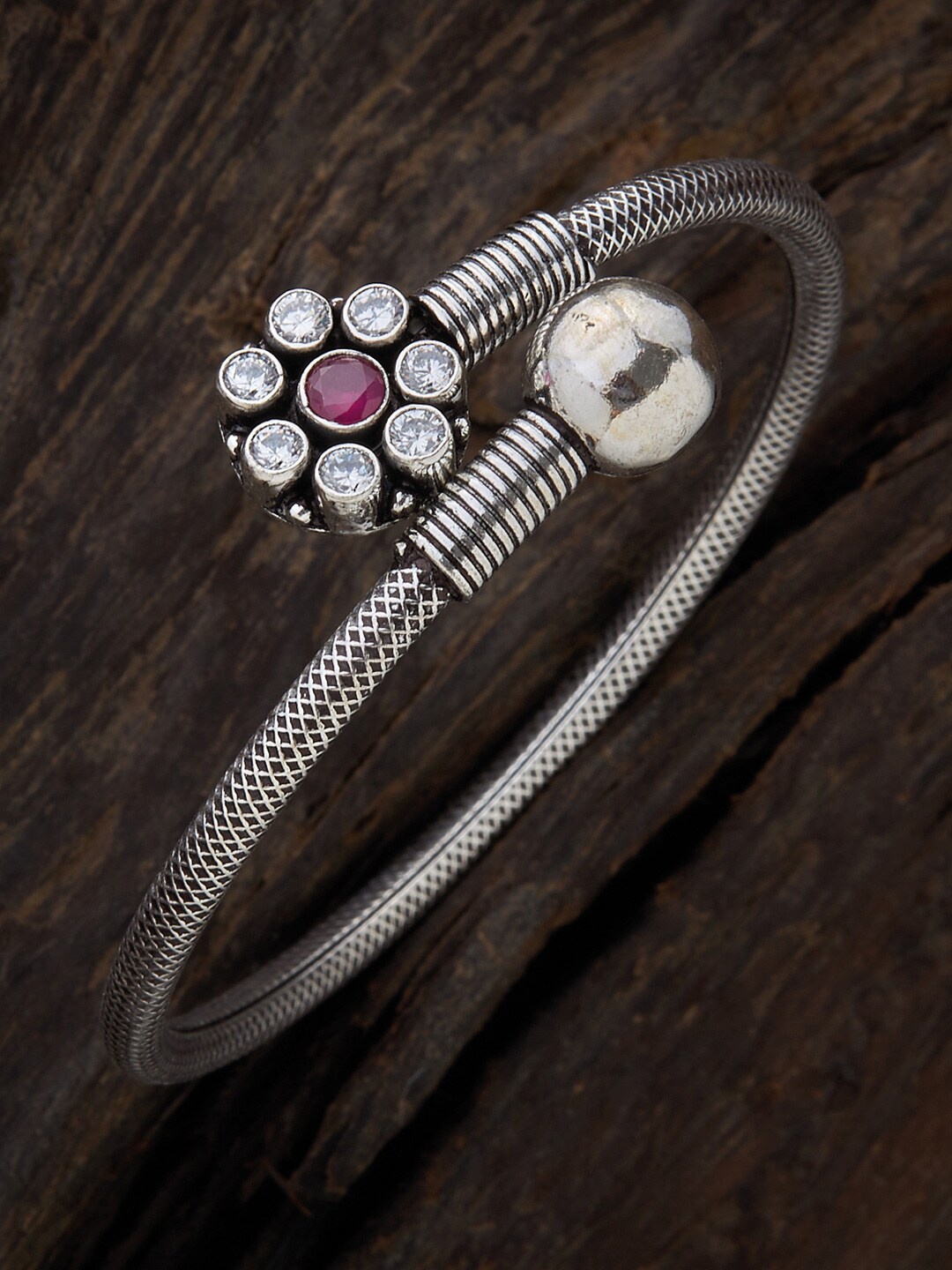 Kushal's Fashion Jewellery Women Silver-Toned & Red Silver Oxidised Silver-Plated Kada Bracelet
Kushal's Fashion Jewellery Women Silver-Toned & Red Silver Oxidised Silver-Plated Kada Bracelet