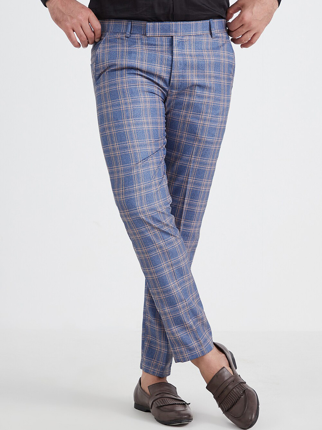 MR BUTTON Men Blue Checked Slim Fit Trousers
MR BUTTON Men Blue Checked Slim Fit Trousers