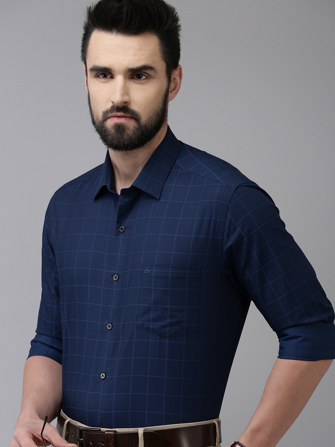 Arrow Men Navy Blue Original Slim Fit Windowpane Checks Opaque Pure Cotton Formal Shirt
Arrow Men Navy Blue Original Slim Fit Windowpane Checks Opaque Pure Cotton Formal Shirt