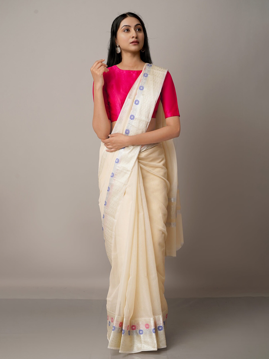 Unnati Silks Cream-Coloured & Silver-Toned Woven Design Zari Silk Blend Kota Saree
Unnati Silks Cream-Coloured & Silver-Toned Woven Design Zari Silk Blend Kota Saree