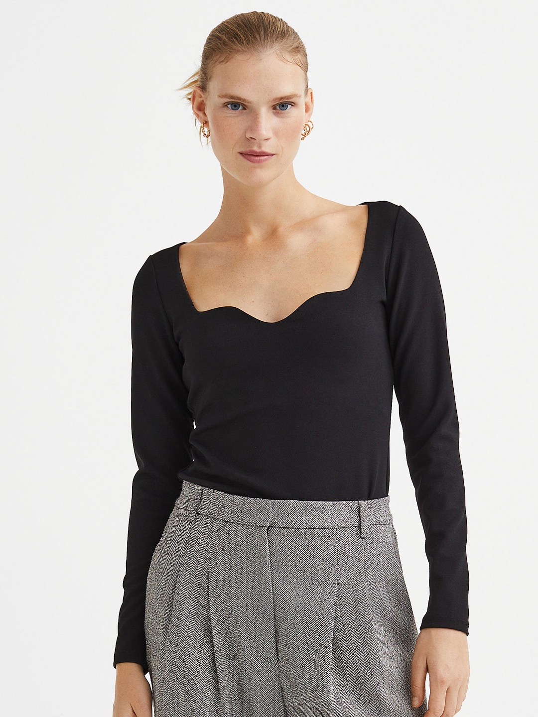 H&M Black Sweetheart Neck Top