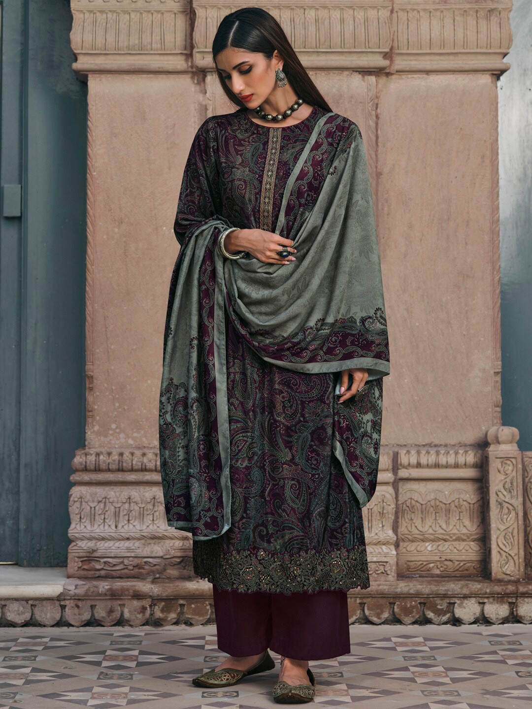 Stylee LIFESTYLE Women Maroon & Green Embroidered Silk Crepe Unstitched Dress Material
Stylee LIFESTYLE Women Maroon & Green Embroidered Silk Crepe Unstitched Dress Material