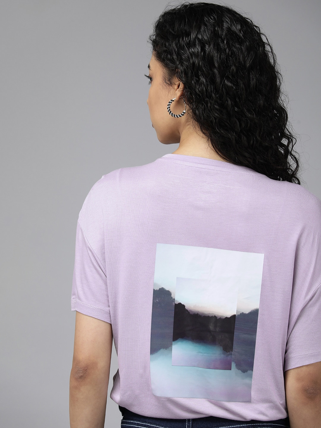 The Roadster Lifestyle Co. Women Printed Drop-Shoulder Sleeves Boxy T-shirt, Lavender 
The Roadster Lifestyle Co. Women Printed Drop-Shoulder Sleeves Boxy T-shirt, Lavender